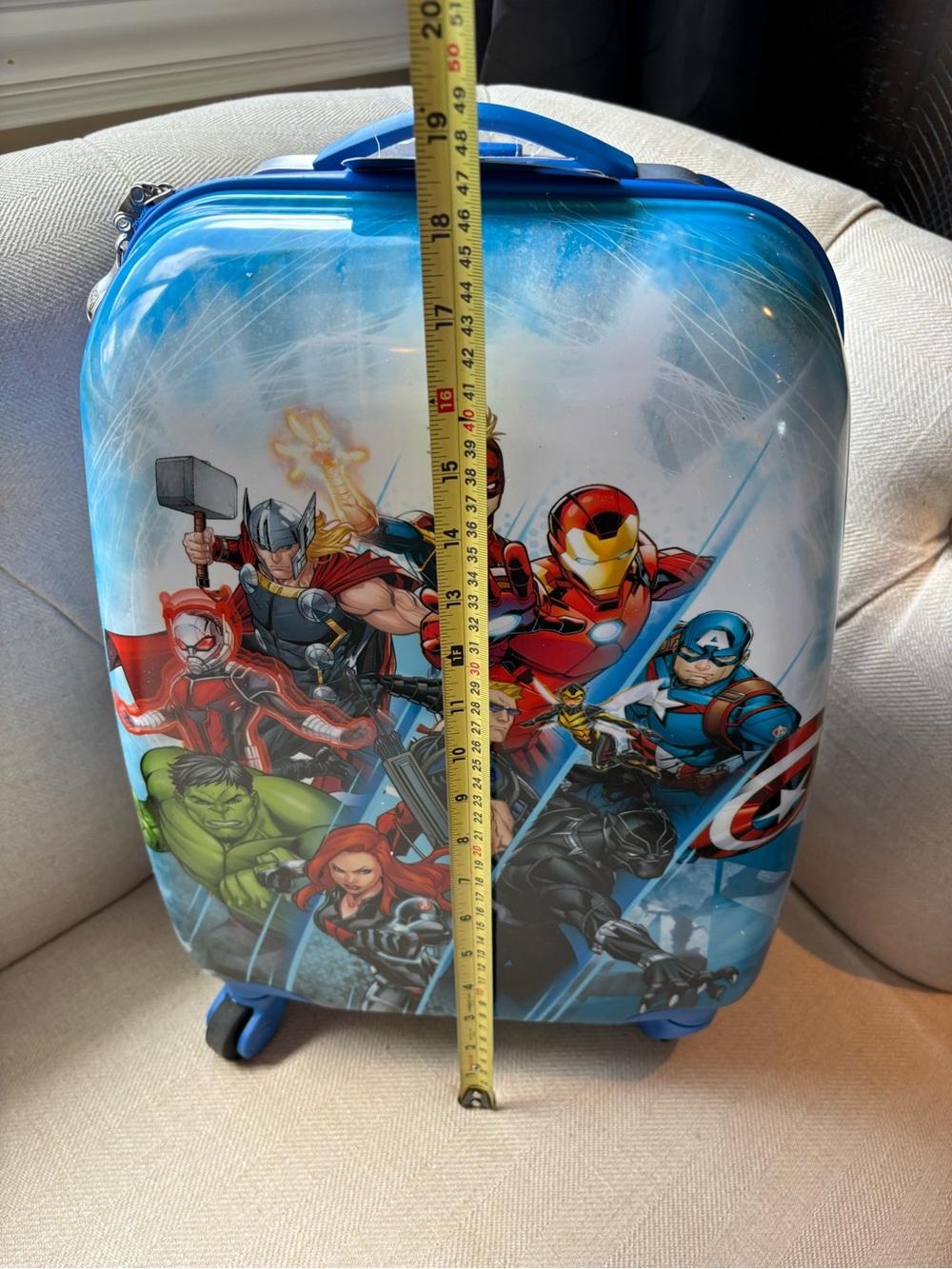 Marvel Avengers Kids Carry-On Suitcase | Heys Hardshell Spinner Luggage | Blue - Picture 6 of 9